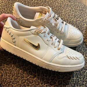 Nike White and Gold Athletic Shoes size 12